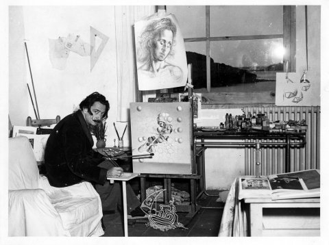 Salvador Dalí's Biography | Fundació Gala - Salvador Dalí